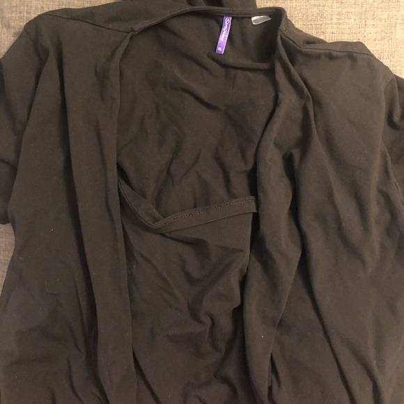 Seraphine Other - Seraphine Maternity Newborn Wrap Shirt- MEN’S XL — Like New worn a few times